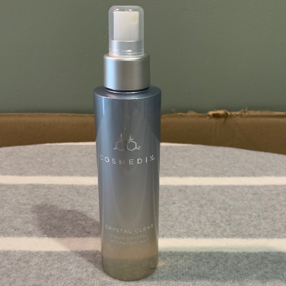 COSMEDIX Crystal Clear Liquid Mist in Silver and White